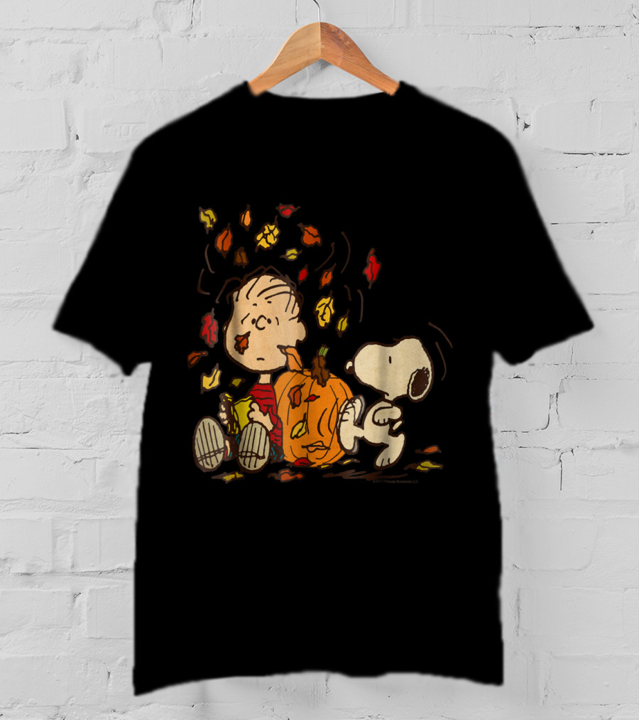 Peanuts Snoopy Linus With Pumpkin And Falling Leaves T-Shirt