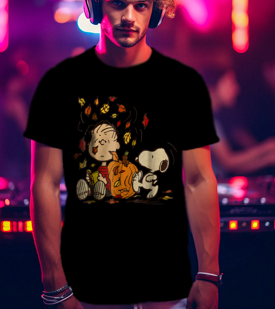 Peanuts Snoopy Linus With Pumpkin And Falling Leaves T-Shirt