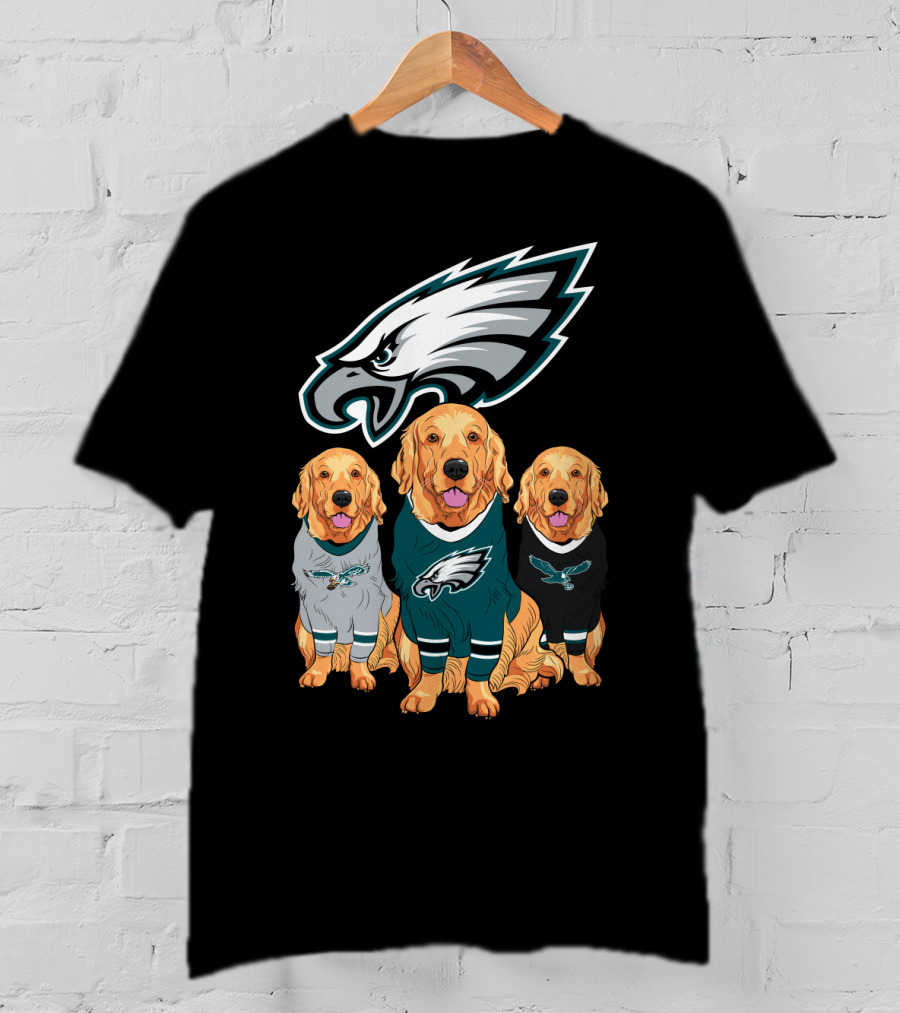 Philadelphia Eagles Golden Retrievers T-Shirt