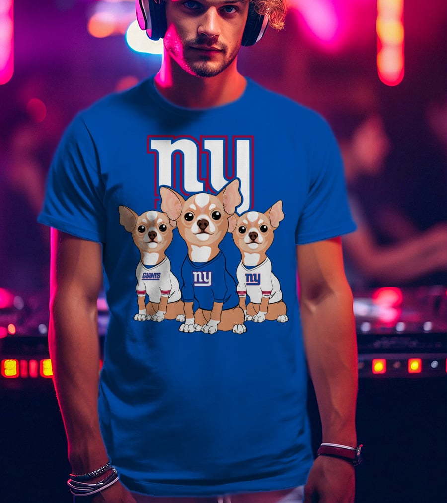 New York Giants Chihuahua Trio T-Shirt