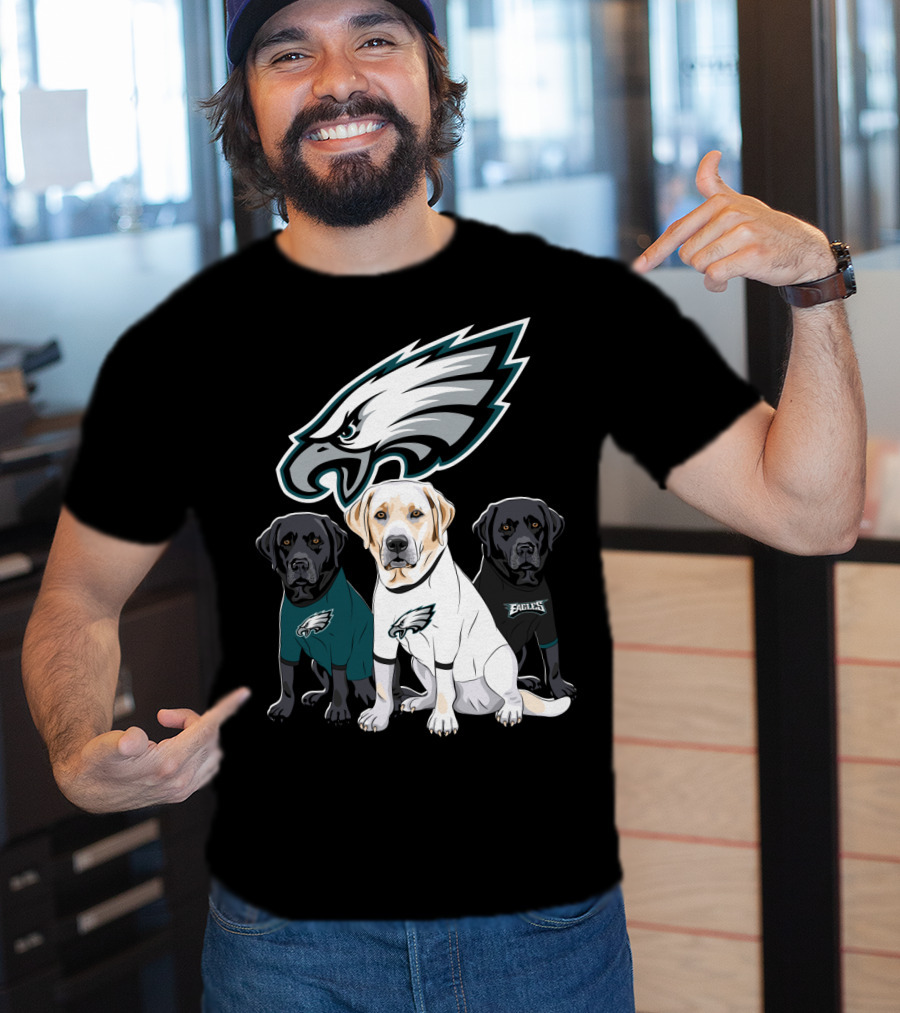Eagles Labrador Trio T-Shirt