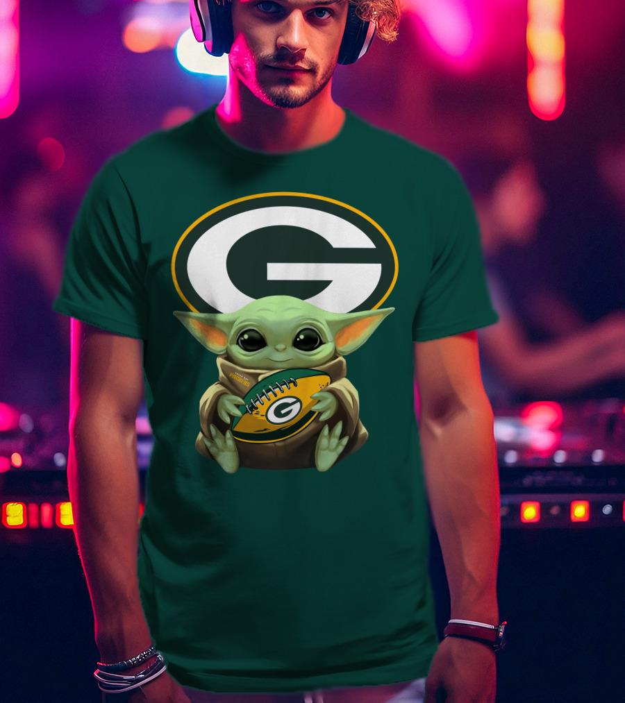 Baby Yoda Green Bay Packers Football Fan T-Shirt
