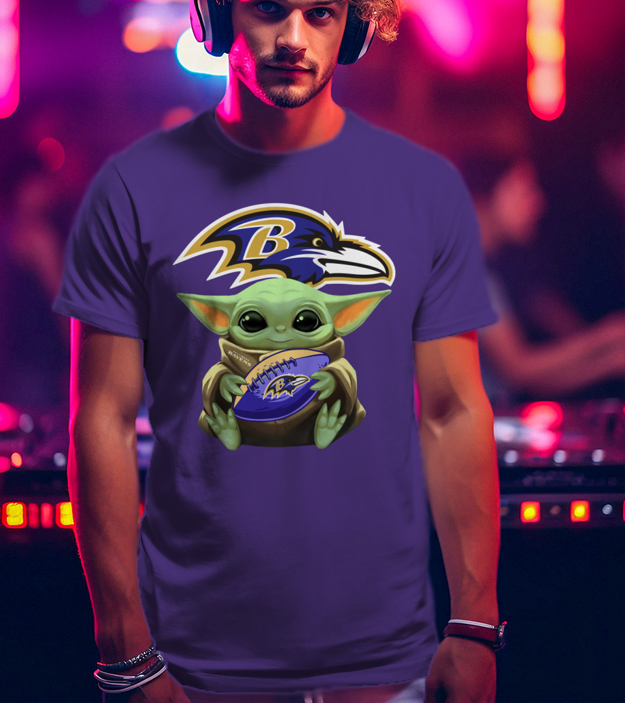 Baltimore Ravens Baby Yoda Football Fan T-Shirt