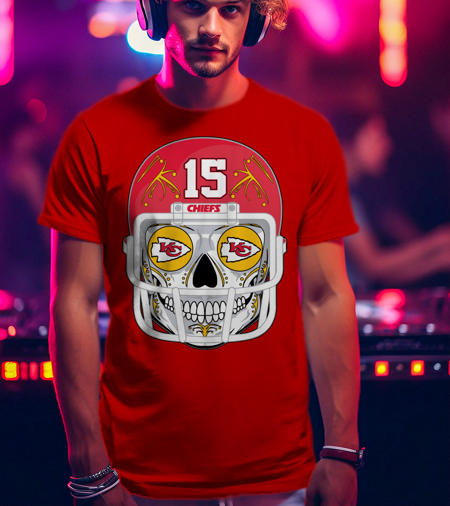 Chiefs Skull Helmet T-Shirt