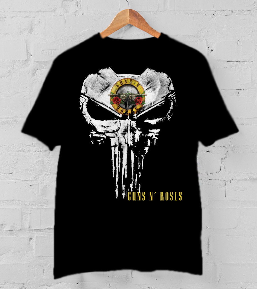 Guns N' Roses Punisher Skull Icon With Revolvers And Red Roses T-Shirt