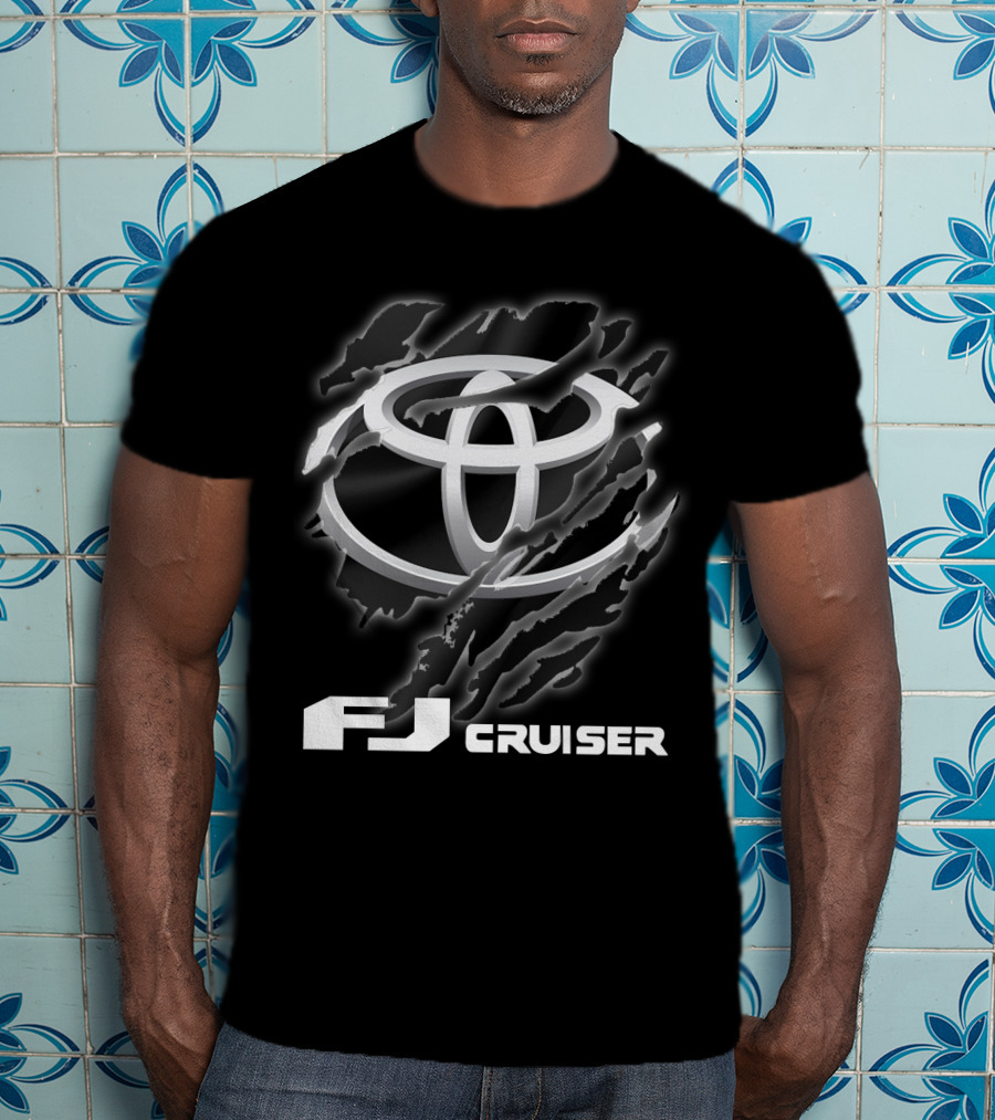 Fj Cruiser 01 Toyota Logo Claw Marks T-Shirt