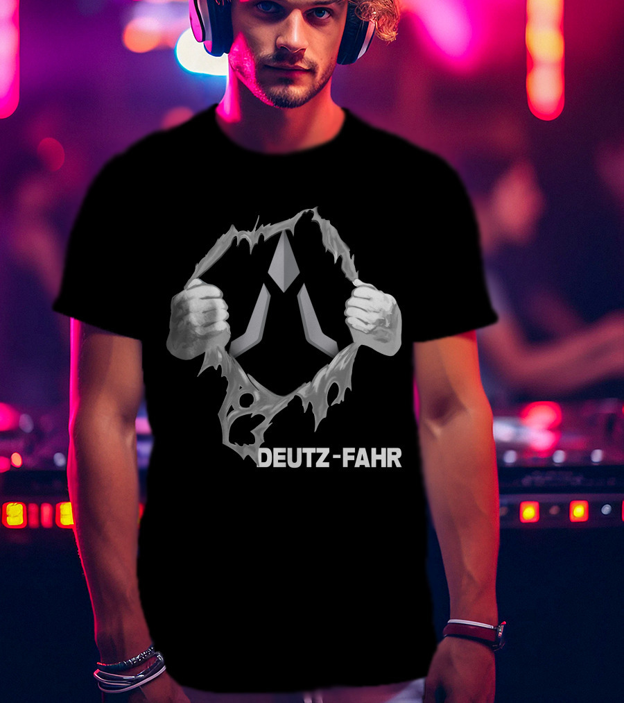Deutz-Fahr Logo Behind Ripped Effect T-Shirt