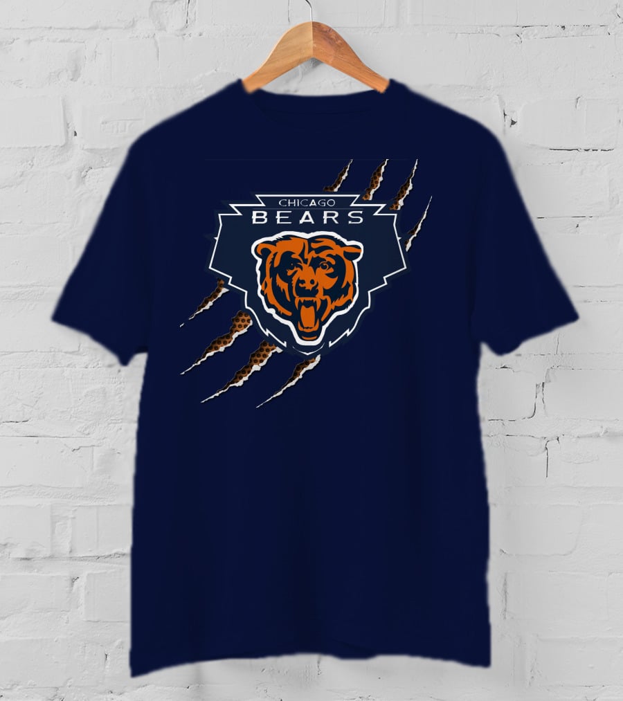 Chicago Bears Logo With Roaring Bear And Claw Marks T-Shirt
