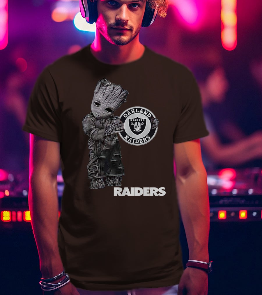 Oakland Raiders Groot Holding T-Shirt