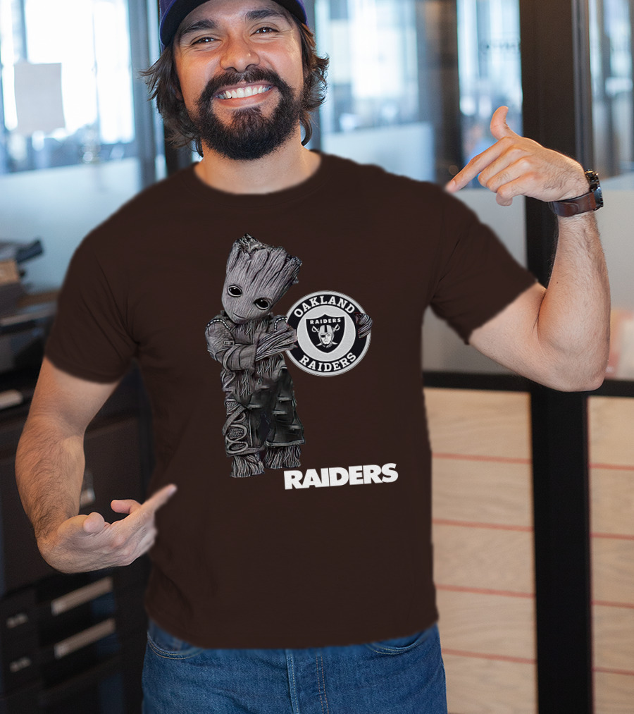 Oakland Raiders Groot Holding T-Shirt