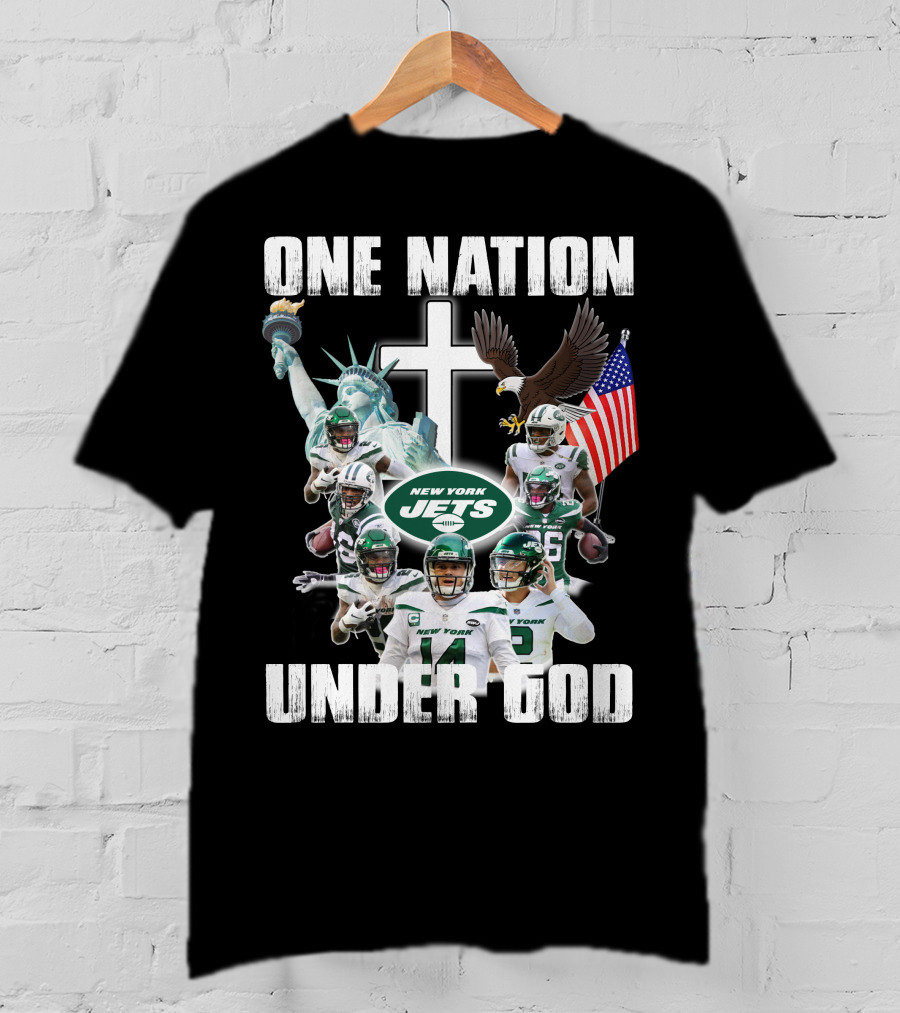 New York Jets One Nation Under God Statue Of Liberty Eagle Flag Football Players T-Shirt
