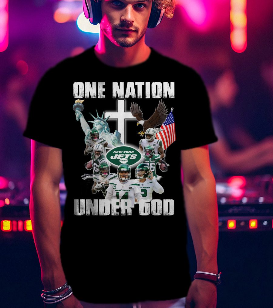 New York Jets One Nation Under God Statue Of Liberty Eagle Flag Football Players T-Shirt