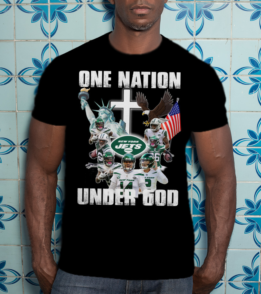 New York Jets One Nation Under God Statue Of Liberty Eagle Flag Football Players T-Shirt