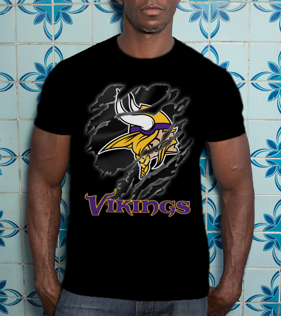 Vikings Nfl Football Helmet Logo Claw Marks Vintage Fan T-Shirt