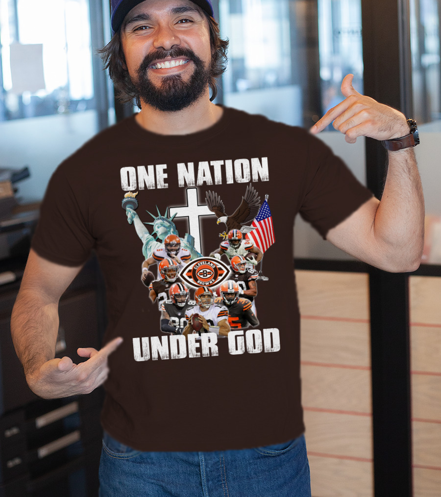 Cleveland Browns One Nation Under God Players Statue Of Liberty Eagle Flag Cross T-Shirt