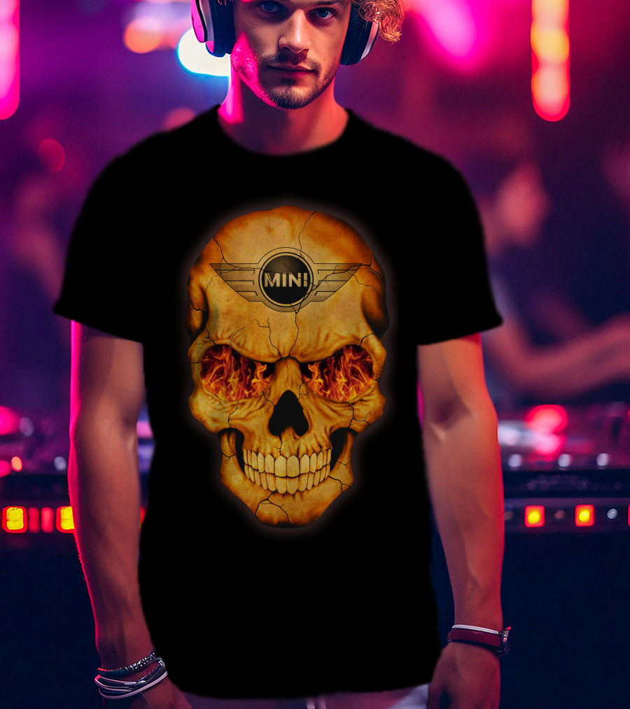 Flaming Skull Mini Logo Eyed T-Shirt
