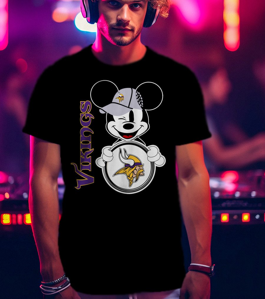 Vikings Mickey Mouse NFL Football Fan Gear T-Shirt