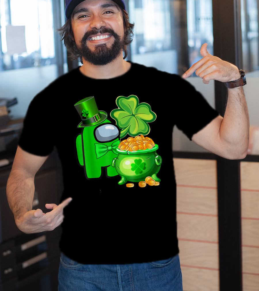 Among Us Green Character With Shamrock Hat And Pot Of Gold St Patrick's Day T-Shirt