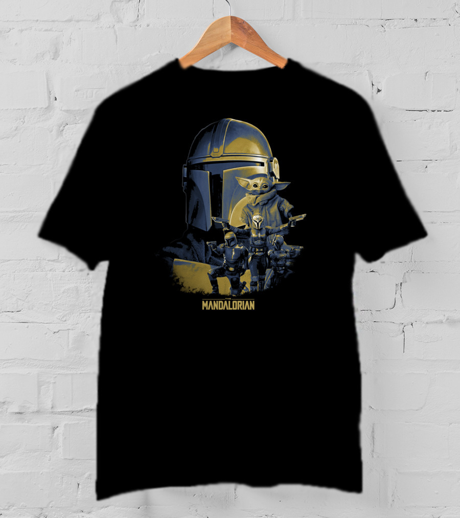 Mandalorian Manda6 Grogu Helmet Star Wars Characters T-Shirt