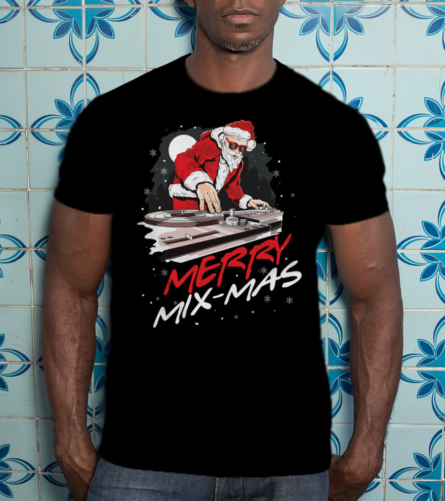 Merry Mix Mas Santa DJ Mixing Christmas Music T-Shirt