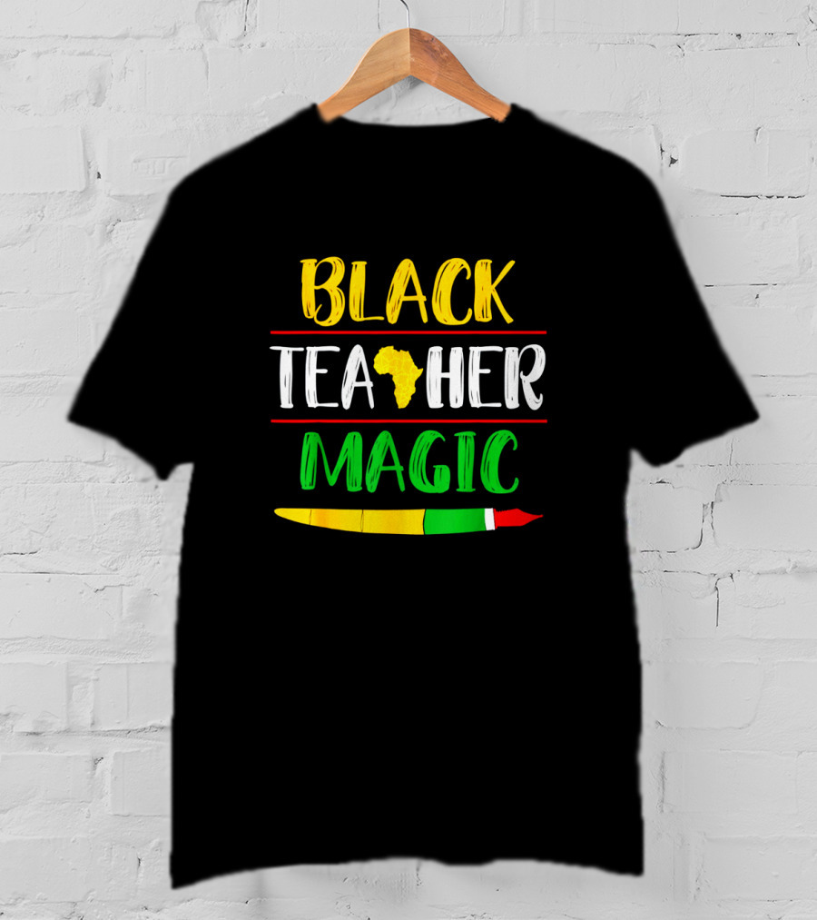 Black Teacher Magic Africa Heart Black History Month T-Shirt