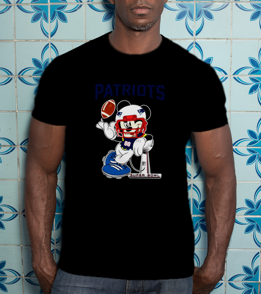 Patriots Super Bowl Mickey Mouse Nfl Football T-Shirt