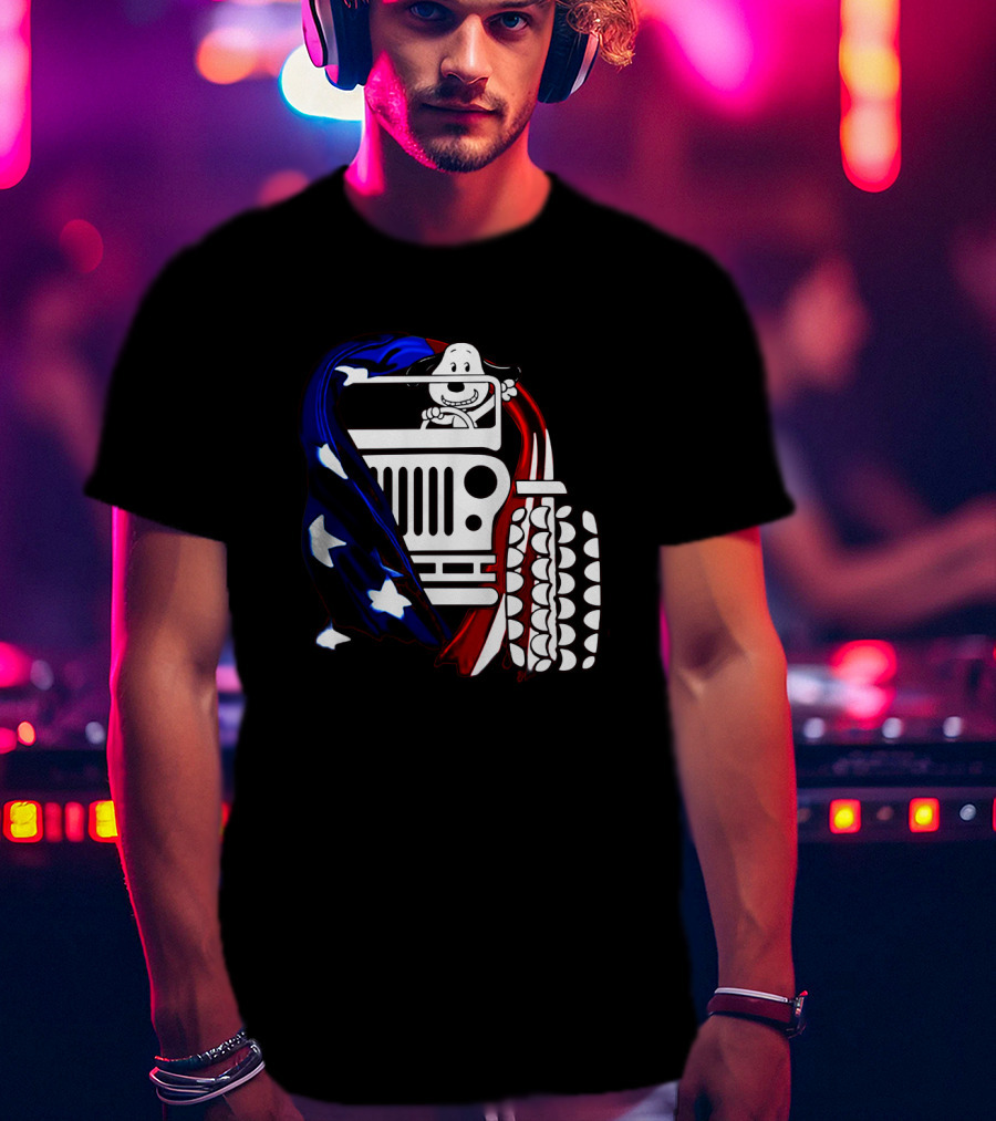 Snoopy Jeep Stars Stripes American Flag Background T-Shirt