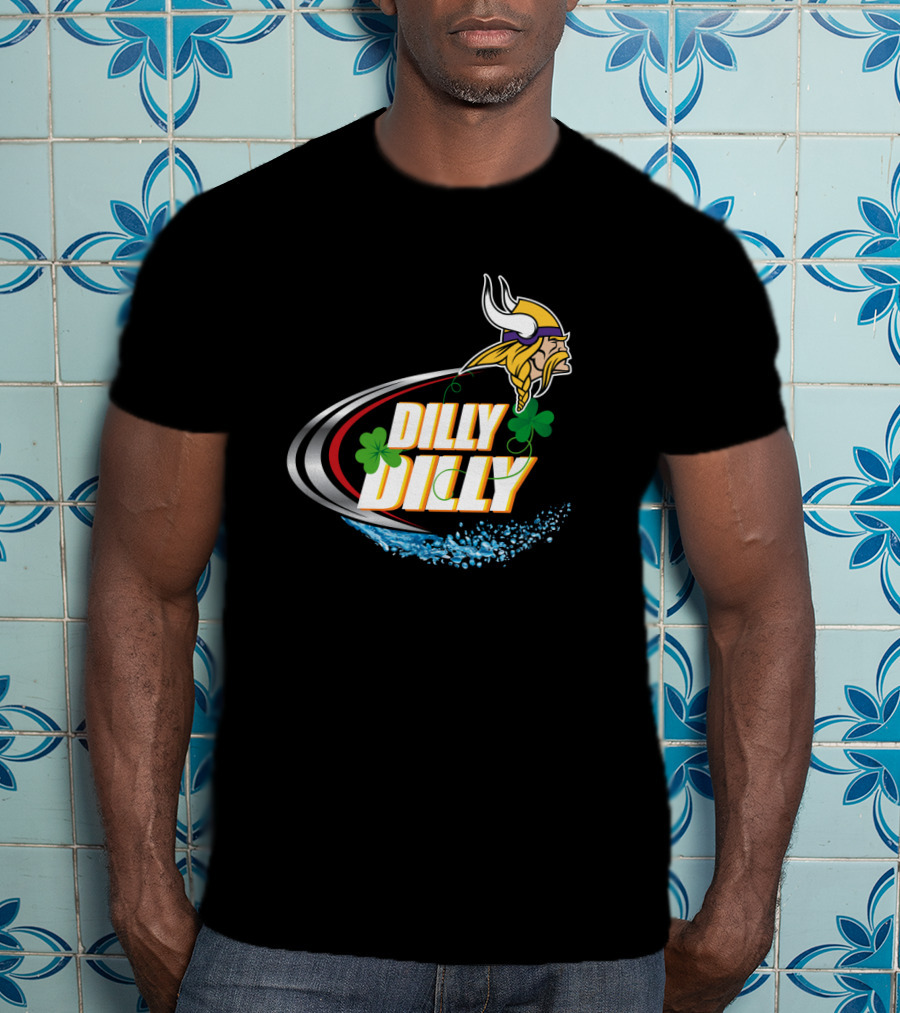Dilly Dilly Minnesota Vikings Logo With Shamrocks And Water Splash T-Shirt