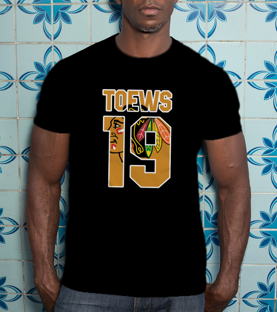 Chicago Blackhawks Jonathan Toews Number 19 NHL T-Shirt