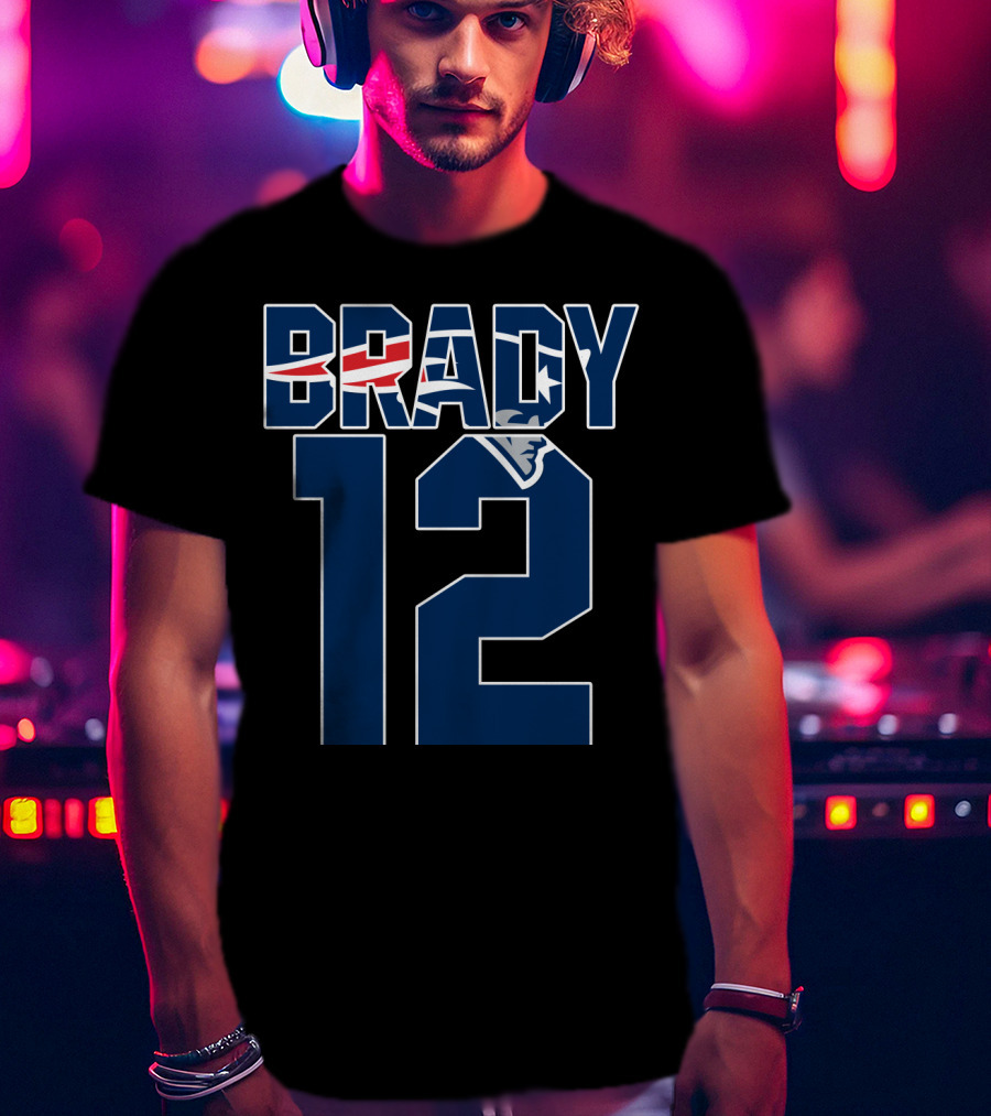 Brady 12 New England Patriots Logo Tom Brady T-Shirt