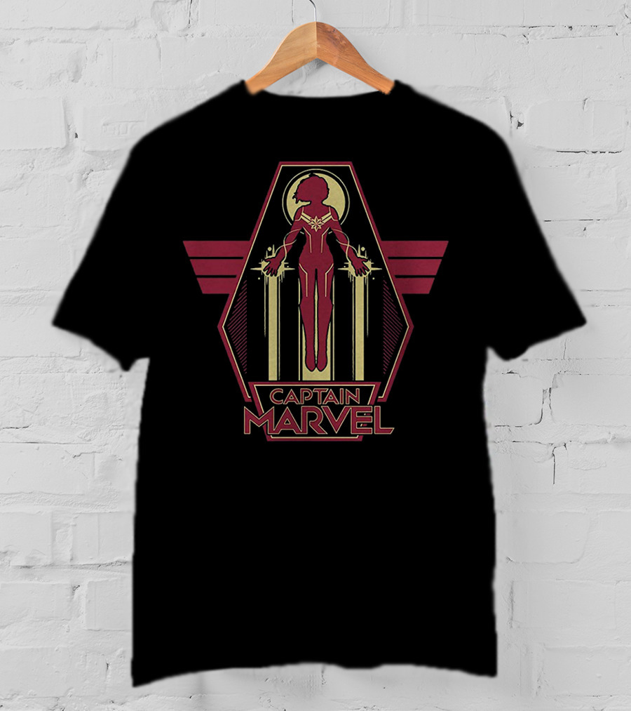 Captain Marvel Flight Silhouette Emblem With Red And Gold T-Shirt