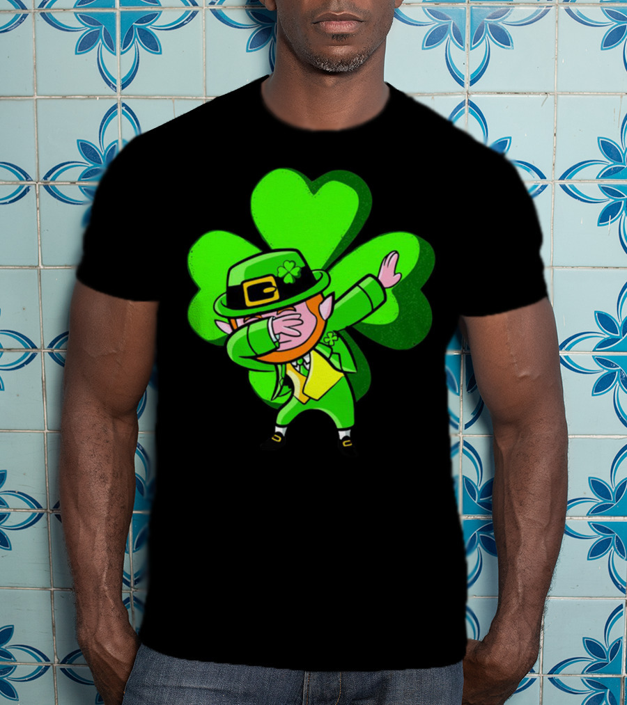 Leprechaun Dab Dance Shamrock St Patrick's Day Luck Ireland T-Shirt