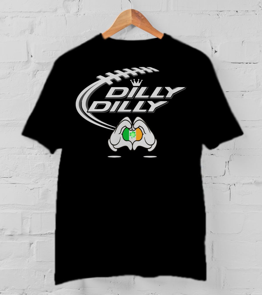 Dilly Dilly St Patrick's Day Irish Football Clover Hand Heart T-Shirt
