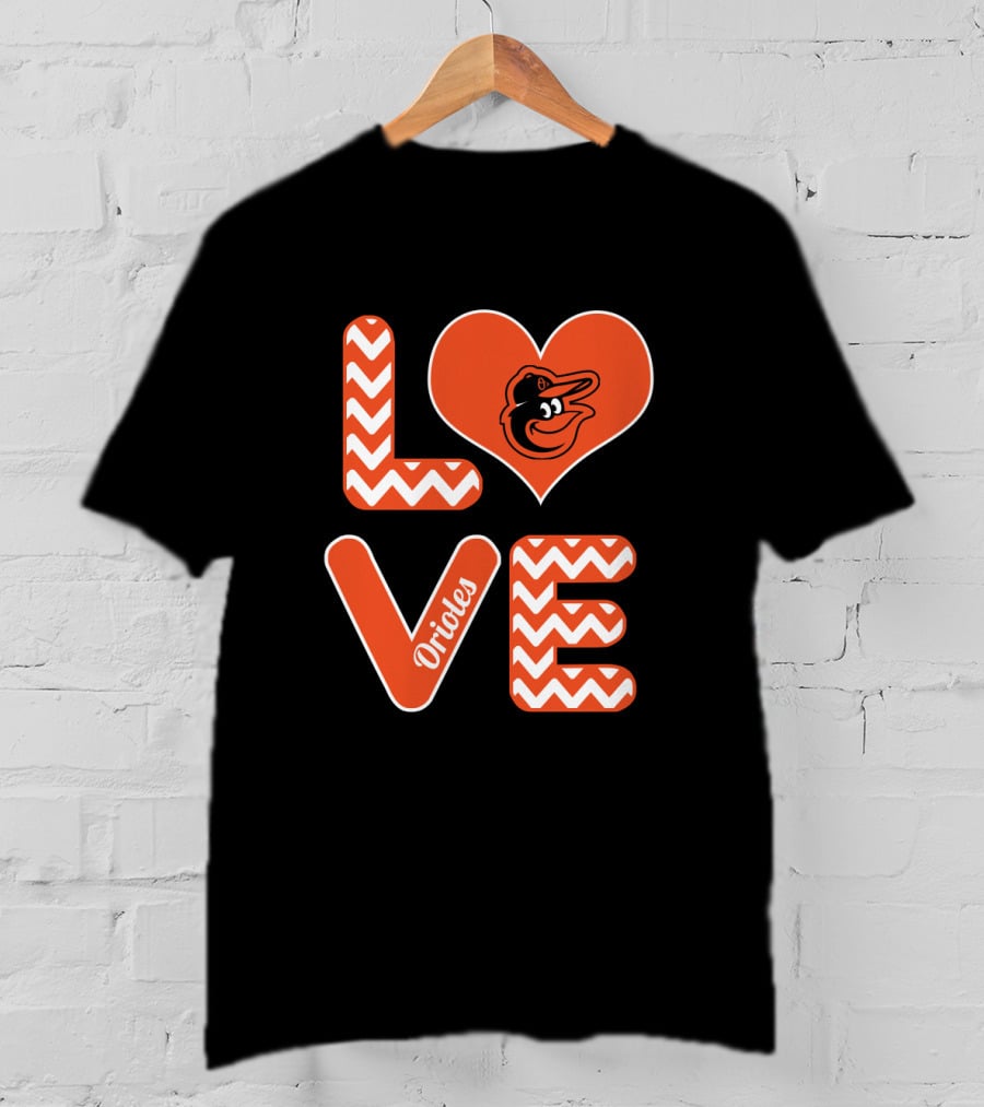 Love Orioles Heart Chevron Pattern Baseball Fans Baltimore T-Shirt