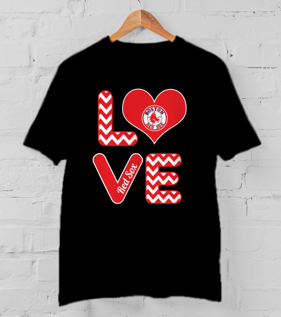 Boston Red Sox Love Heart Fans Baseball Chevron T-Shirt