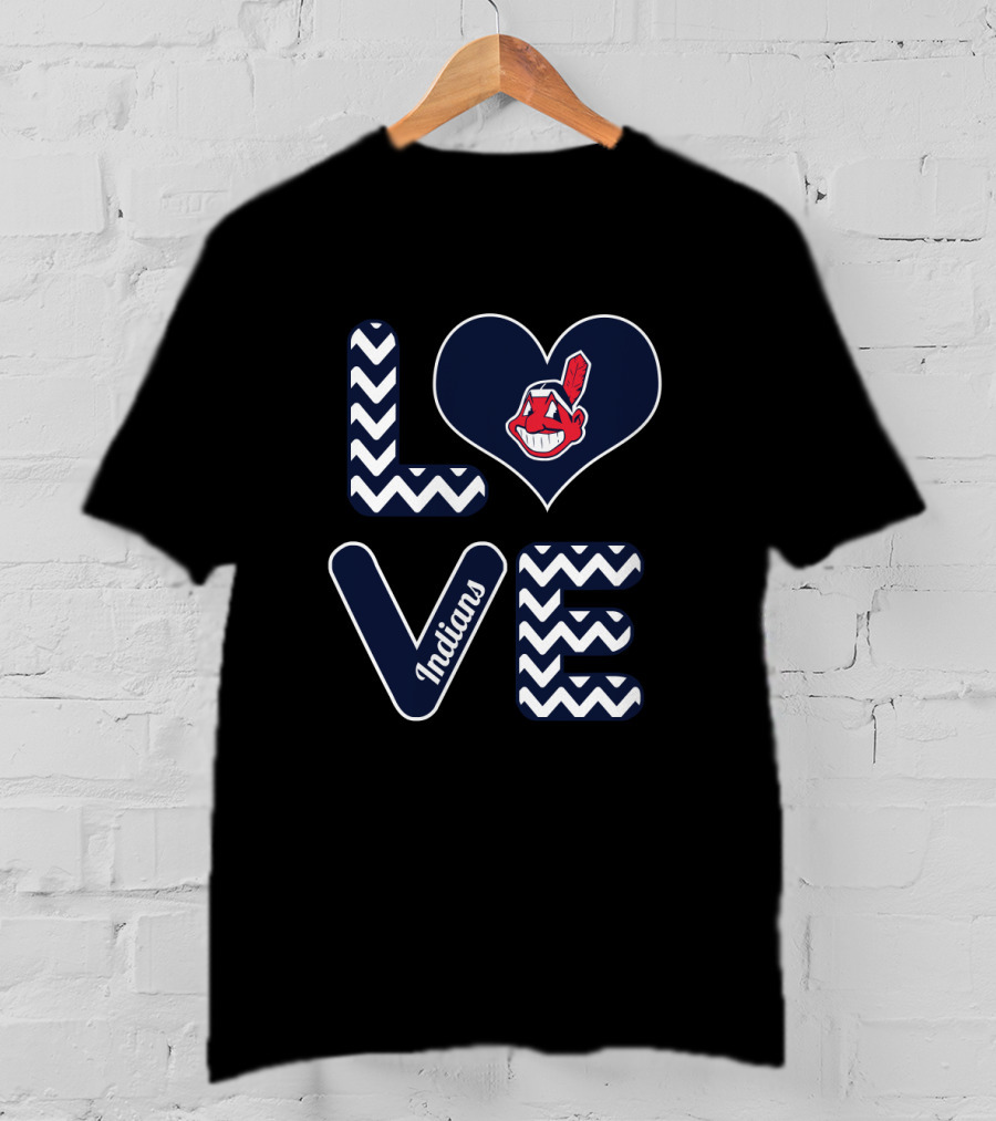 Love Heart Chevron Indians Fan Baseball Cleveland T-Shirt