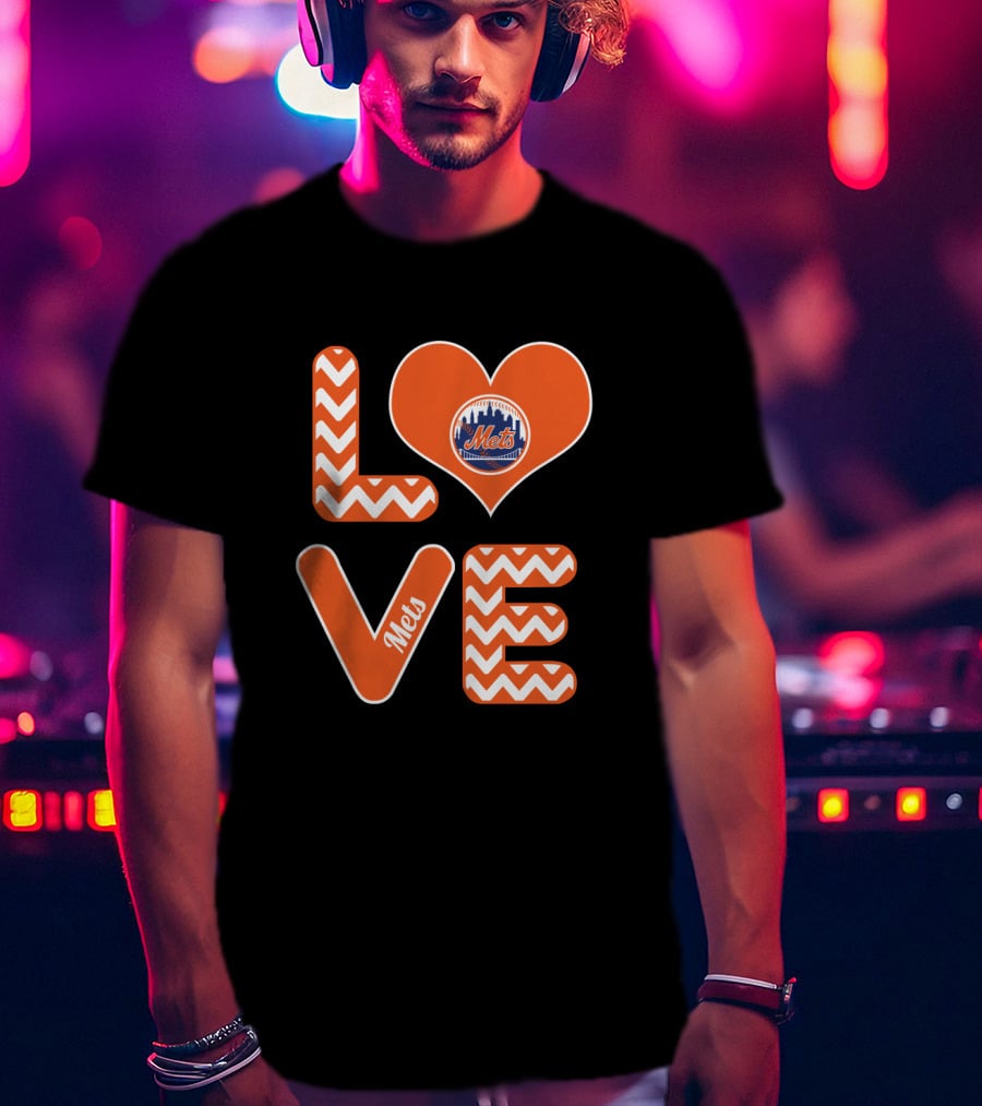 Love New York Mets Chevron Heart Logo Fans Baseball T-Shirt