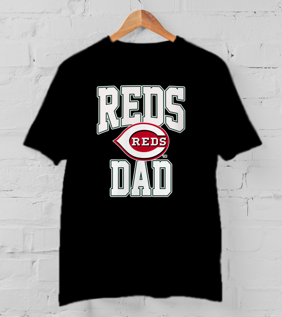 Cincinnati Reds Dad Baseball Logo Fan Gear T-Shirt