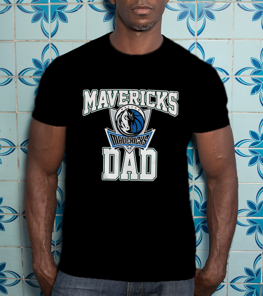 Dallas Mavericks Dad Father's Day Gift T-Shirt