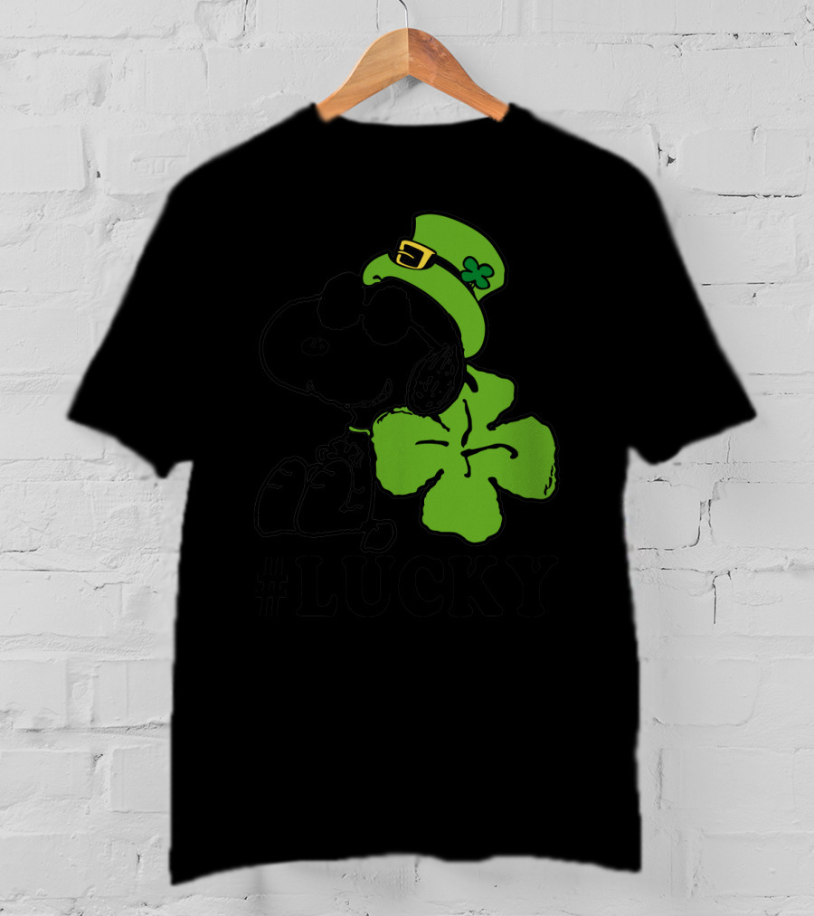 #Lucky Snoopy St. Patrick's Day Clover Hat Peanuts T-Shirt
