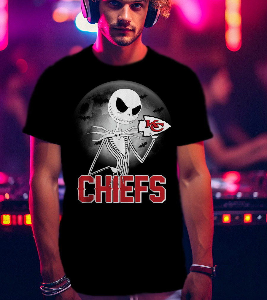 Jack Skellington Kansas City Chiefs Halloween Moon T-Shirt