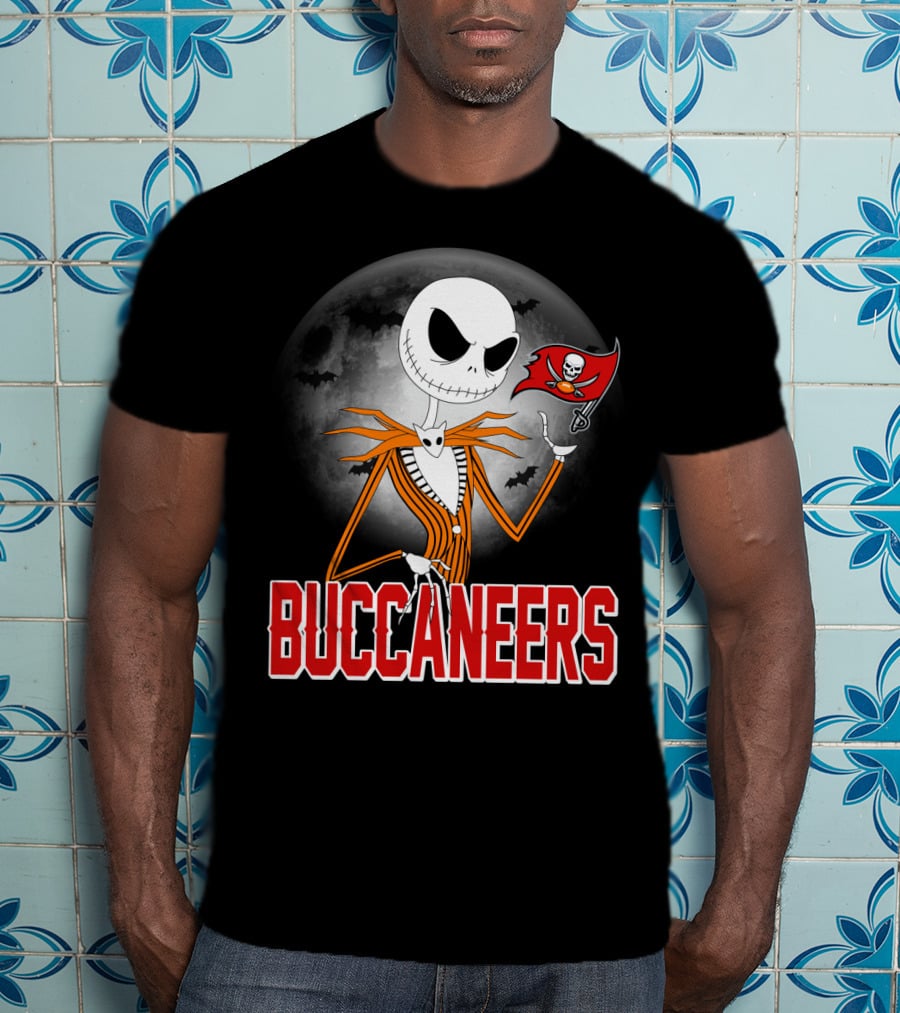 Jack Skellington Halloween Tampa Bay Buccaneers T-Shirt