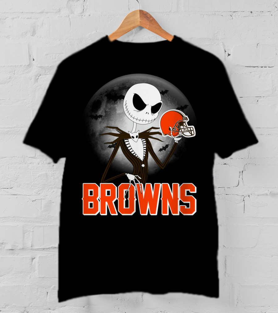 Jack Skellington Holding Cleveland Browns Helmet Halloween Moon T-Shirt