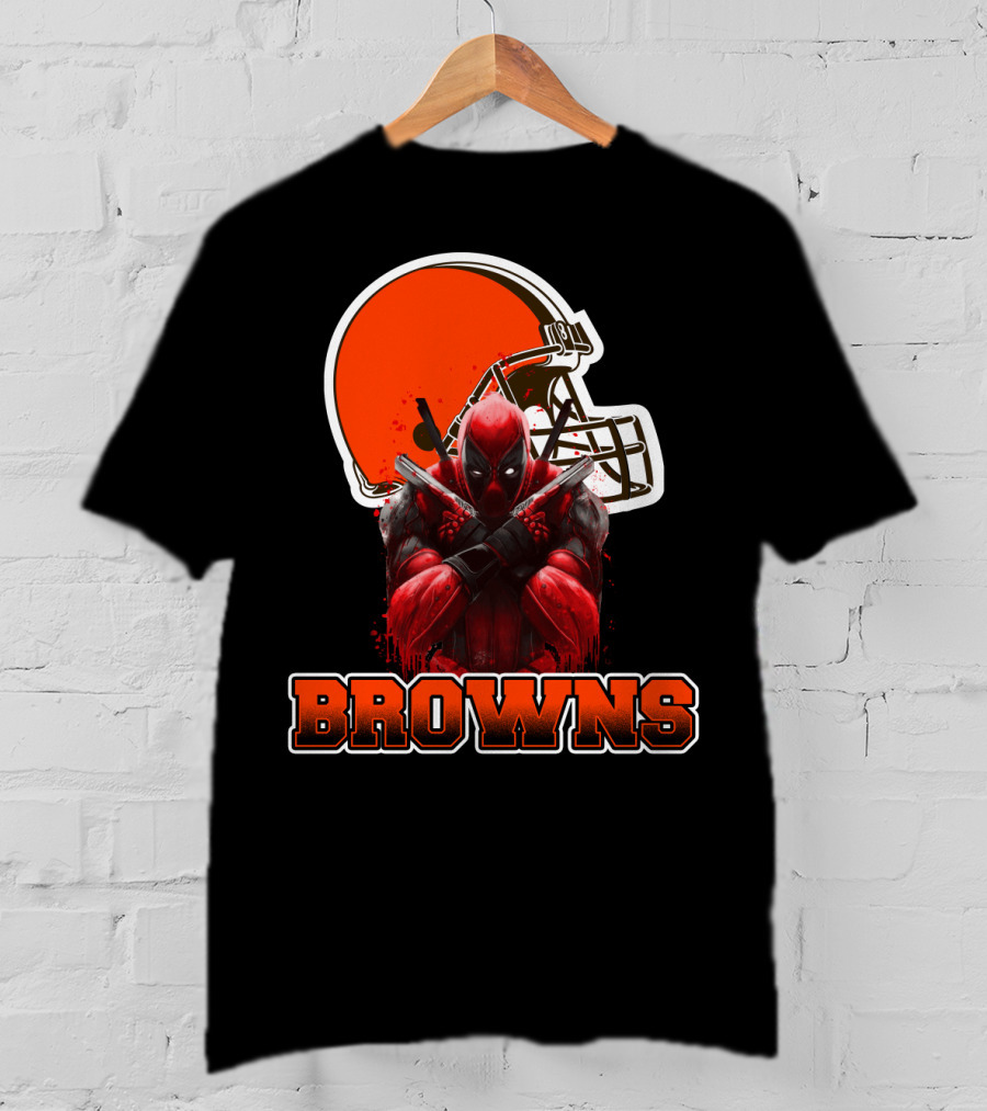 Cleveland Browns Deadpool Crossover Football Fan T-Shirt