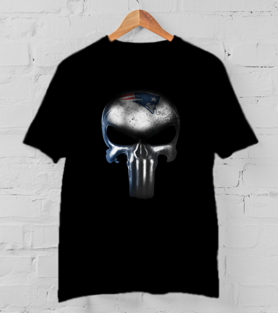 New England Patriots Punisher Skull Fans Iconic T-Shirt