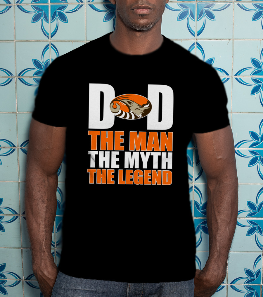 Cleveland Browns Dad The Man The Myth The Legend Football Theme T-Shirt