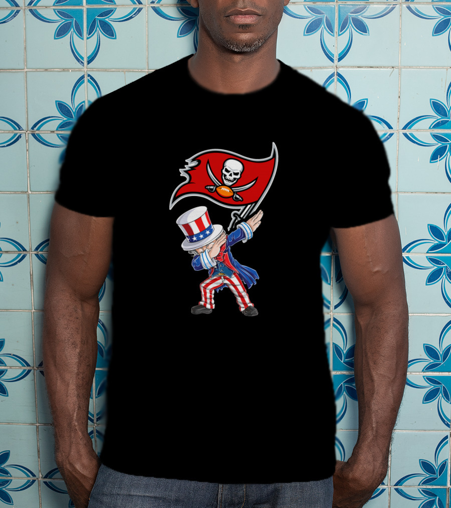 Uncle Sam Dabbing Buccaneers Skull Flag Fourth Of July T-Shirt