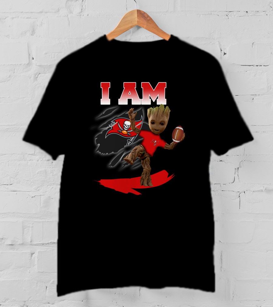 I Am Groot Tampa Bay Buccaneers Fan Holding Football T-Shirt