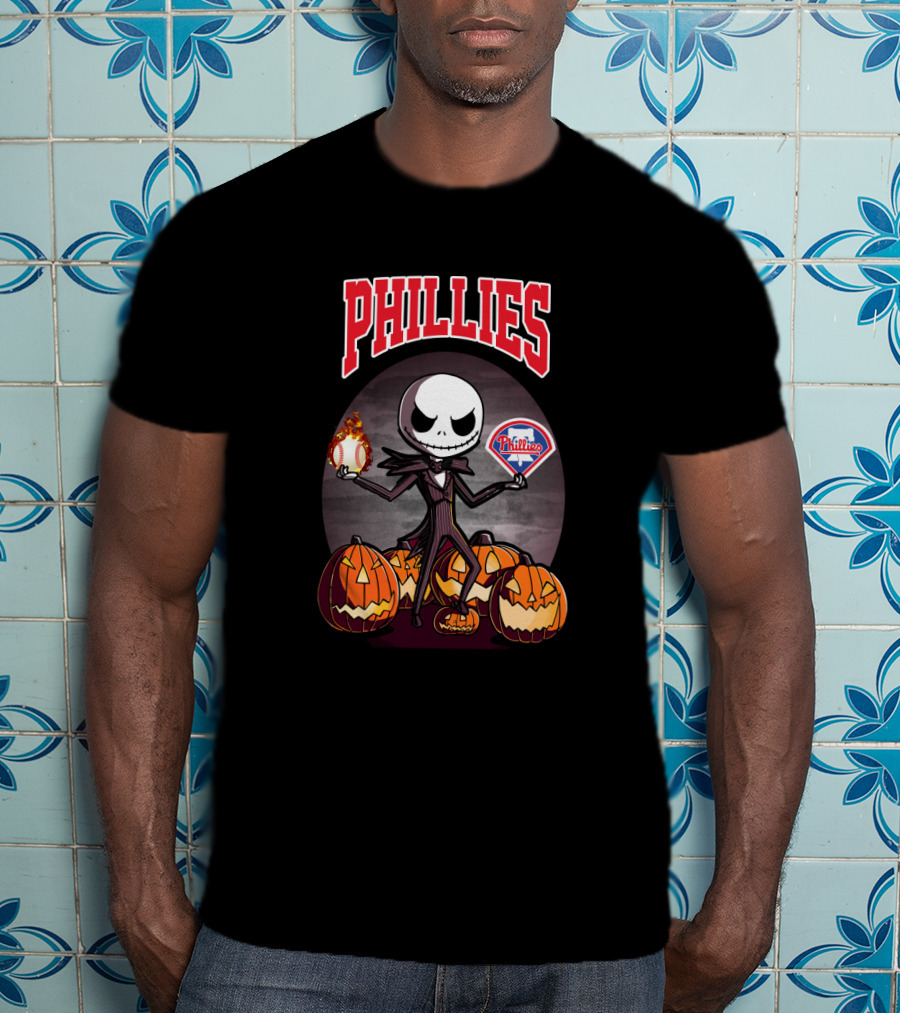 Phillies Jack Skellington Halloween With Pumpkins And Baseball T-Shirt