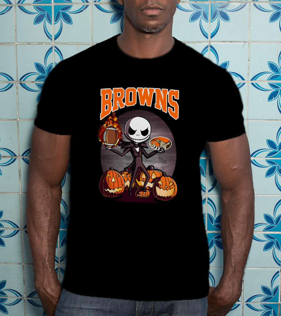 Jack Skellington Halloween Cleveland Browns Pumpkin Fire Football T-Shirt